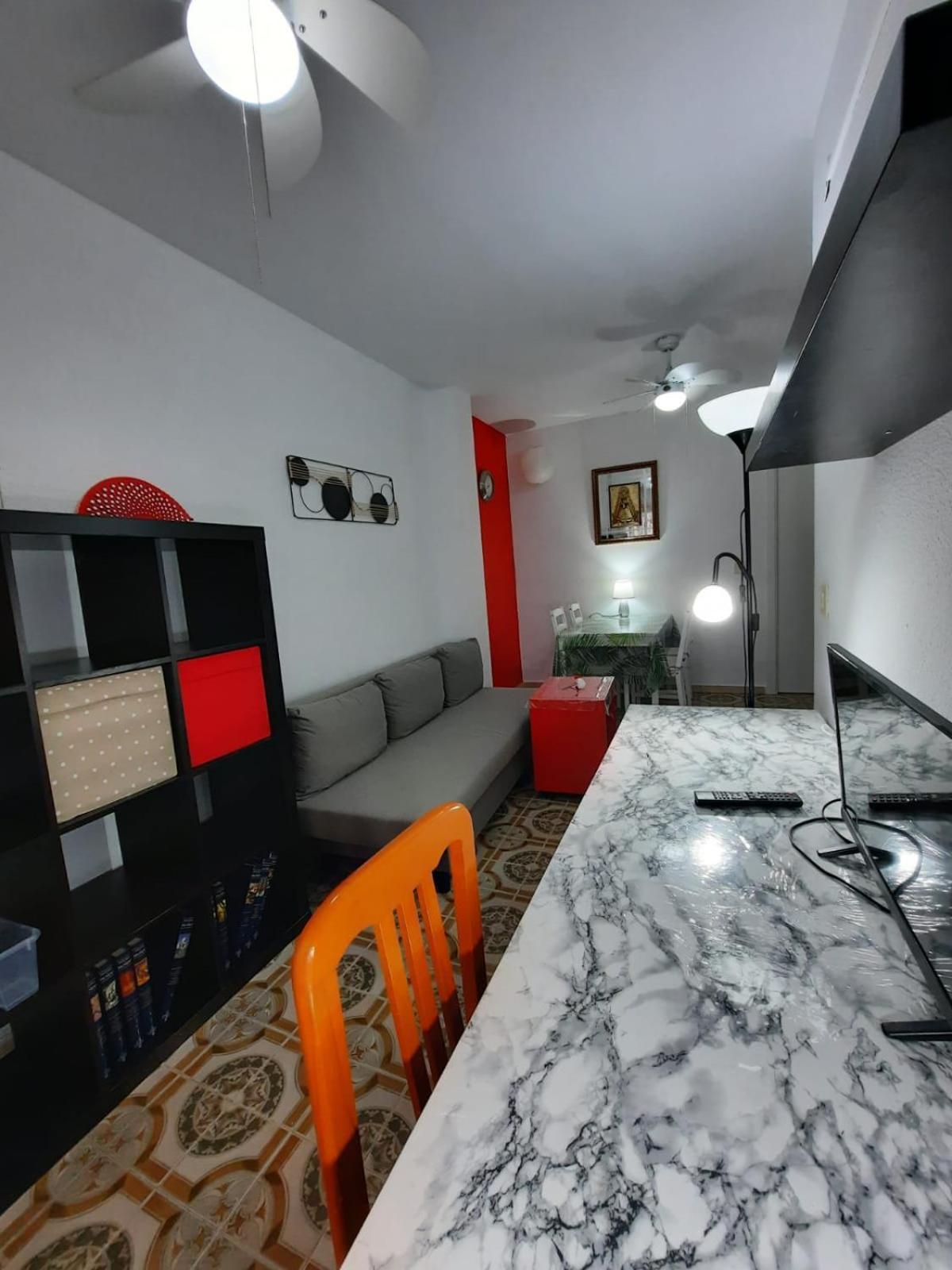 Habitaciones En Mi Piso Del Centro De Huelva Dış mekan fotoğraf