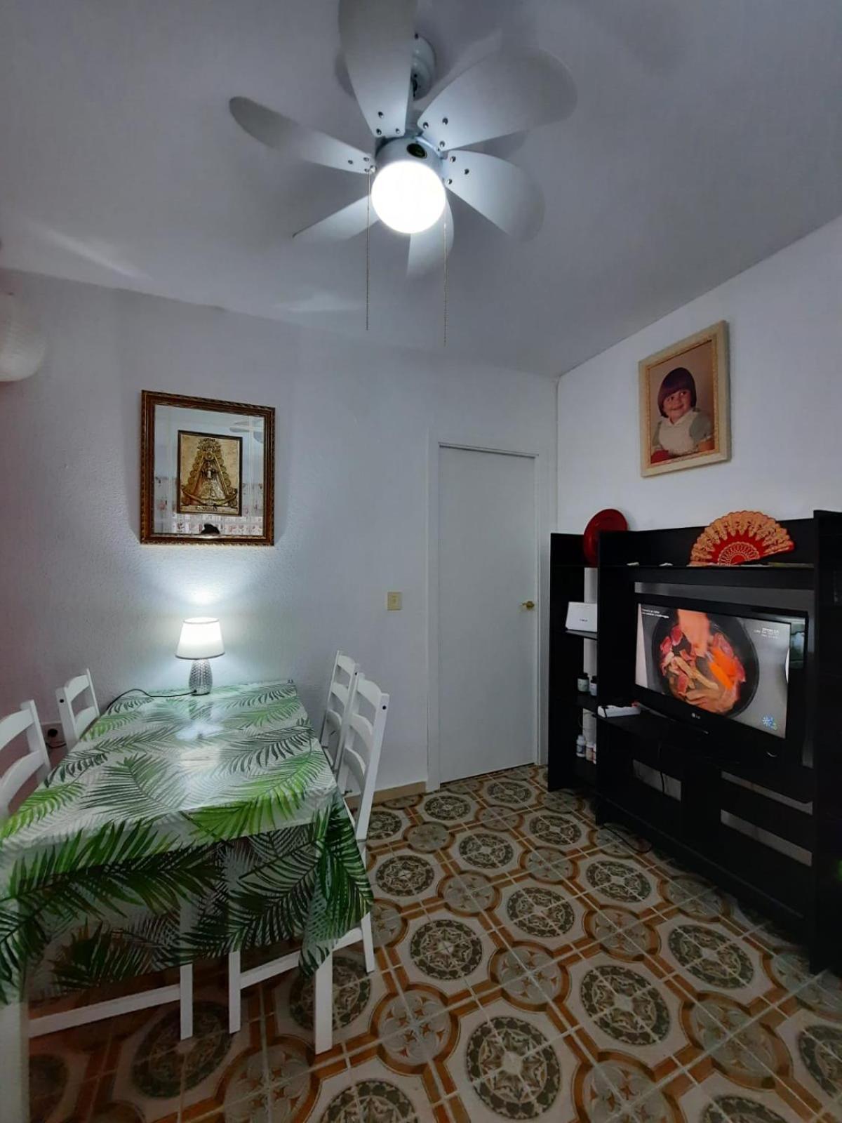 Habitaciones En Mi Piso Del Centro De Huelva Dış mekan fotoğraf